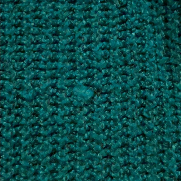 Dark green sweater - Picture 9 of 11